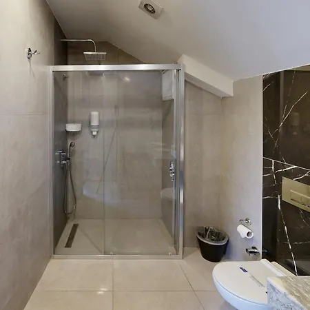 Hotel King Ataturk Airport